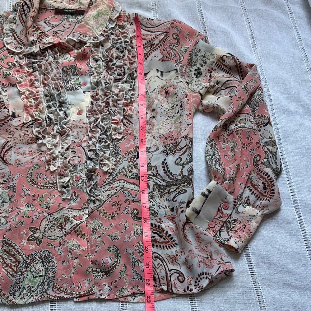 Belissimo Pastel Ruffled Button Down Blouse - Picture 11 of 12
